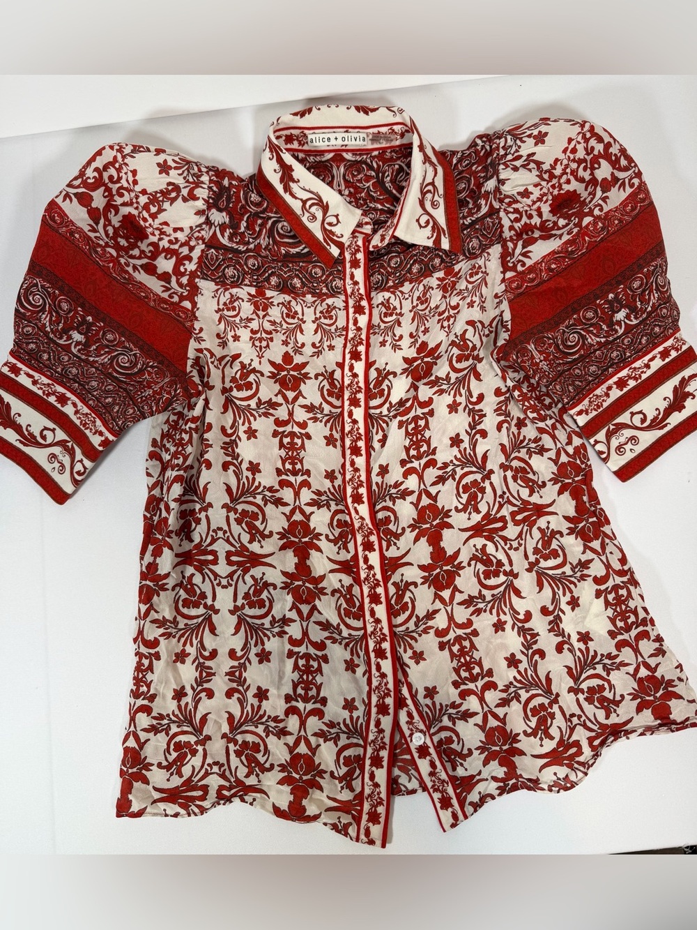 Alice + Olivia Willa Scrunch Puff Sleeve Placket Top Size Small silk